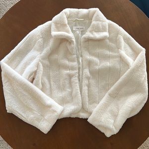 Pink Rose winter white pleated faux fur jacket Women’s Medium